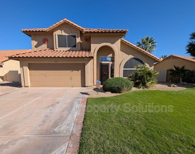 Photo - 2340 W Myrtle Dr House