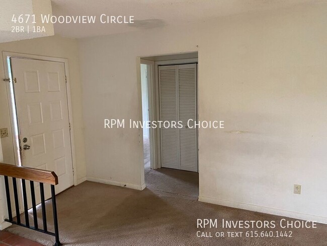 Building Photo - 4671 Woodview Cir
