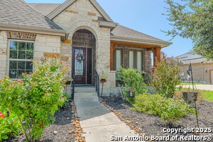 Foto del edificio - 5919 Dewdrop Ln