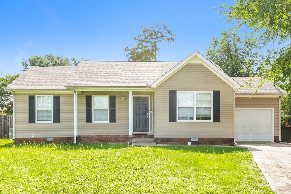 Foto principal - 2420 Plymouth Ct
