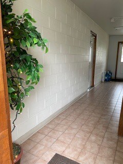 Photo du bâtiment - ALL-INCLUSIVE ONE BEDROOM – PRICE REDUCED!