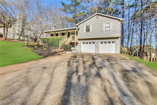 Building Photo - 80 Mill Ln