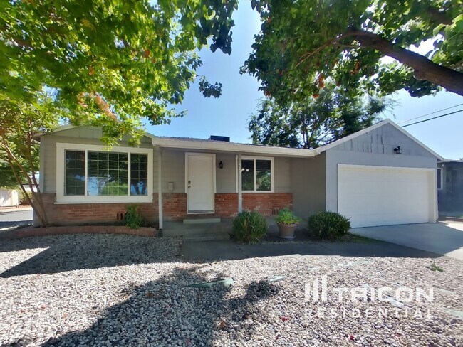 Building Photo - 5041 Whittier Drive Sacramento CA