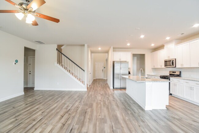 Building Photo - 3449 Peach Cobbler St