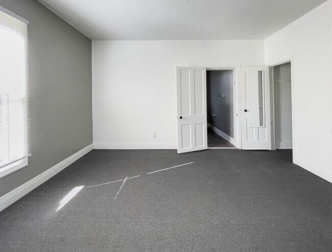 Foto del edificio - 834 W North St