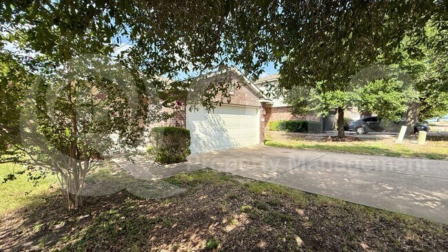 Building Photo - 705 Sweet Leaf Ln