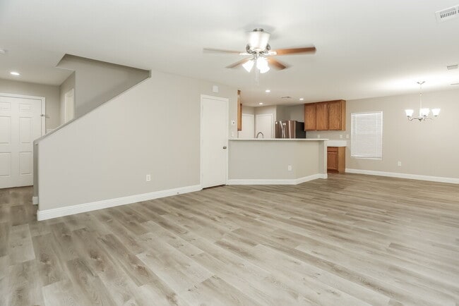 Foto del edificio - 5820 Gemstone Peak St