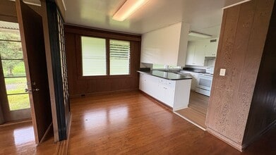 Building Photo - 53 E Palai St