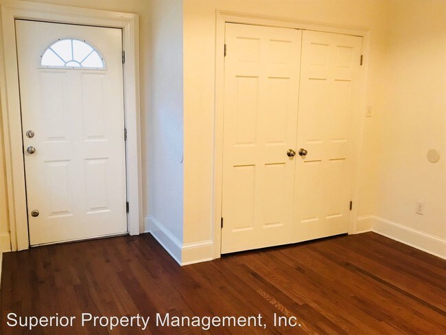 Building Photo - 1517 Robert St