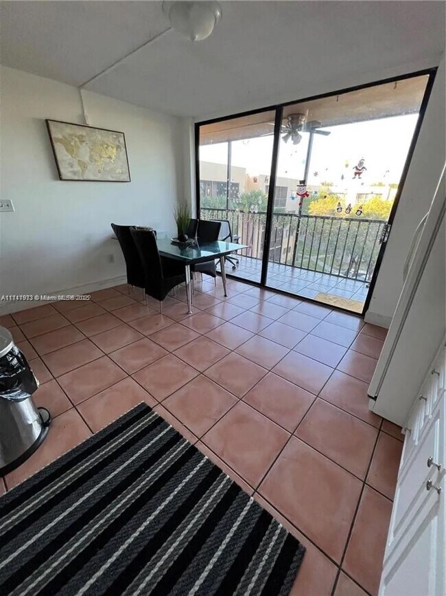Foto del edificio - 8600 SW 133rd Avenue Rd