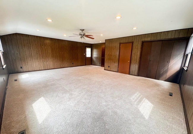 Foto del edificio - 2710 Academy Dr