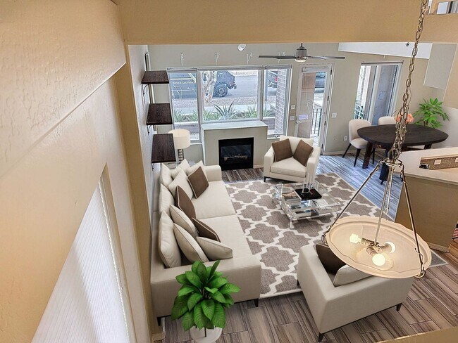 Foto del edificio - Charming 2BR Townhome in Phoenix