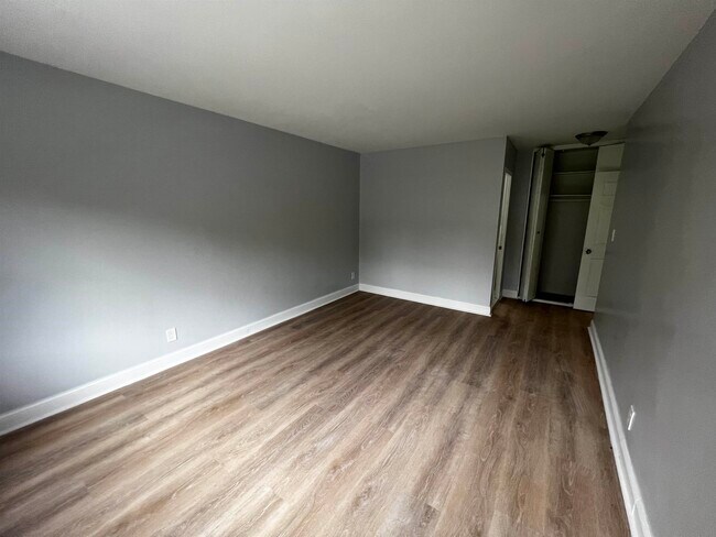 Foto del edificio - 700 Boulevard E