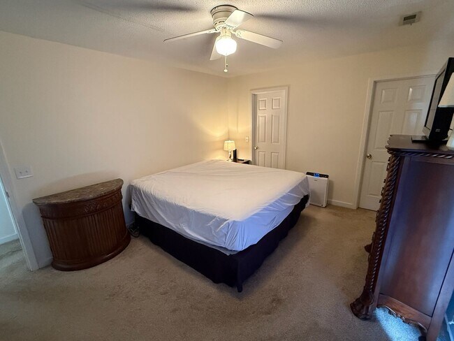 Building Photo - 311 Smugglers Ct