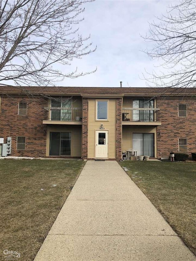 Foto del edificio - 34630 Clarkson Dr W