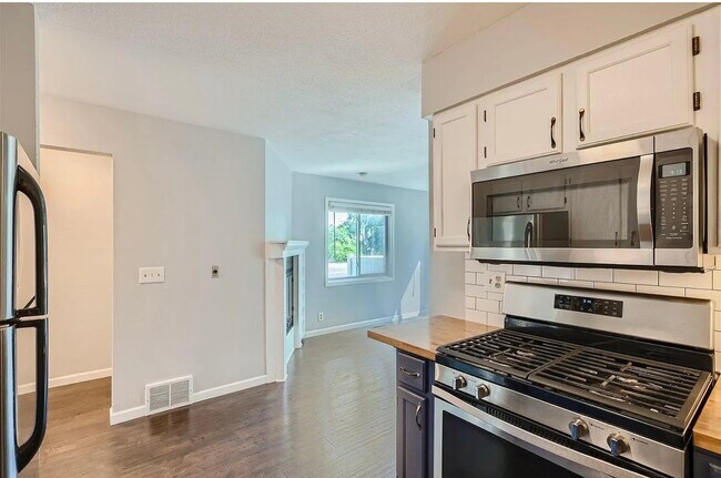 Foto del edificio - 2201 2nd Ave N