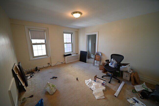 Foto del edificio - 1401 Beacon St