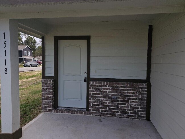 Building Photo - 15118 Sorrento Bay Cir