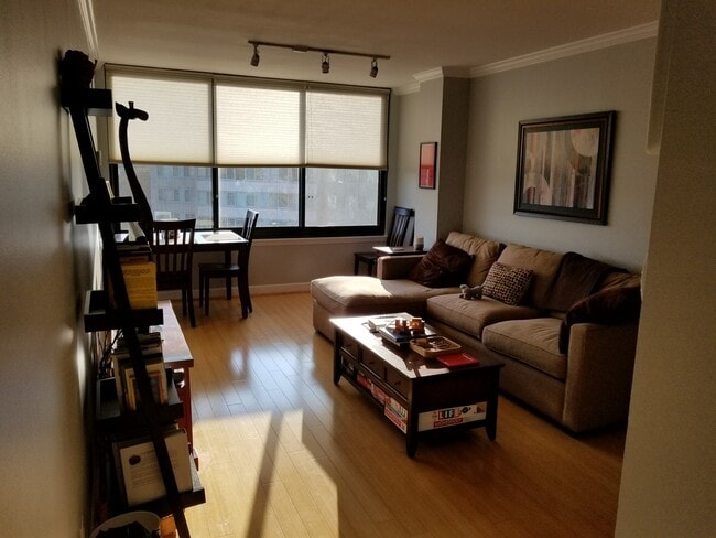 Spacious Living Room with West-Facing Views - 1301 20th St NW