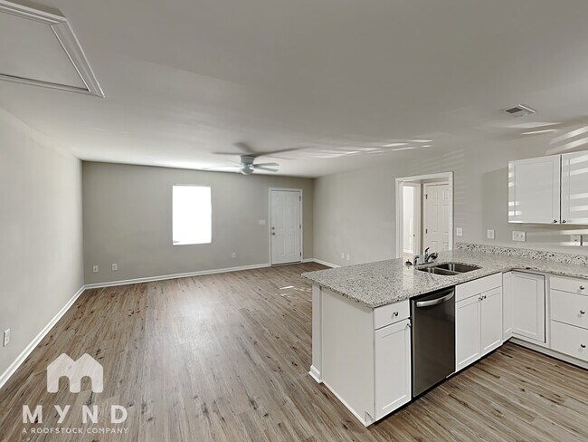 Foto del edificio - 3288 Anderson Mountain Rd