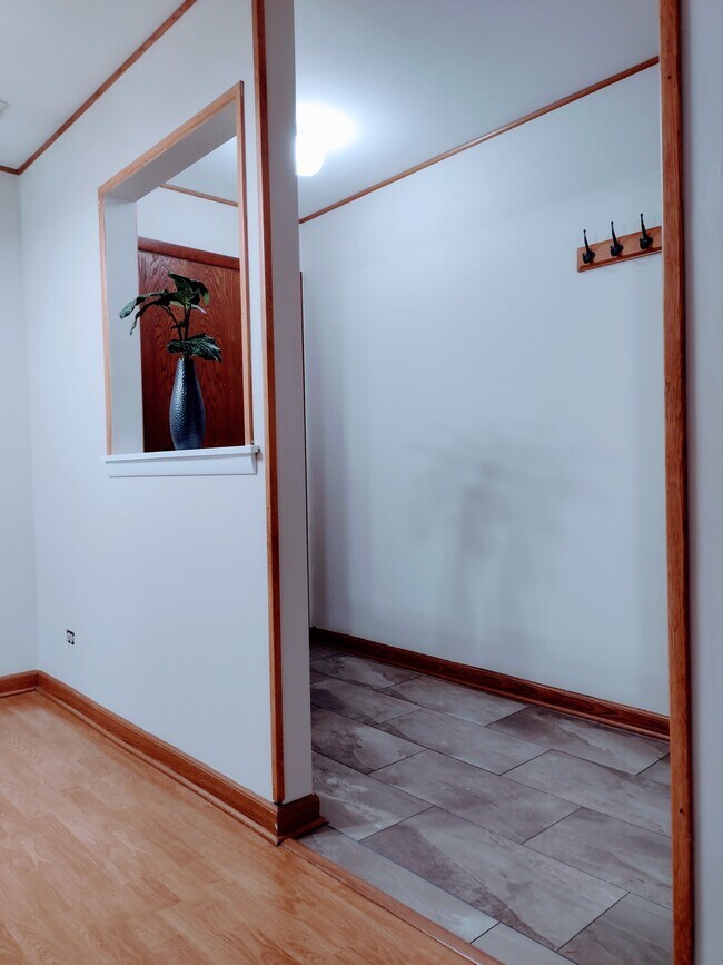 Foto del edificio - 10332 Parkside Ave
