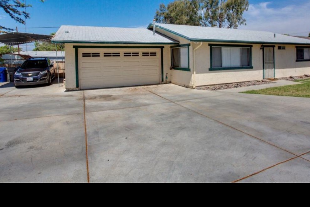 Foto principal - 1252-1256 Marline Ave