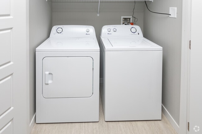 1HAB, 1BA - 620 ft² - The Oaks