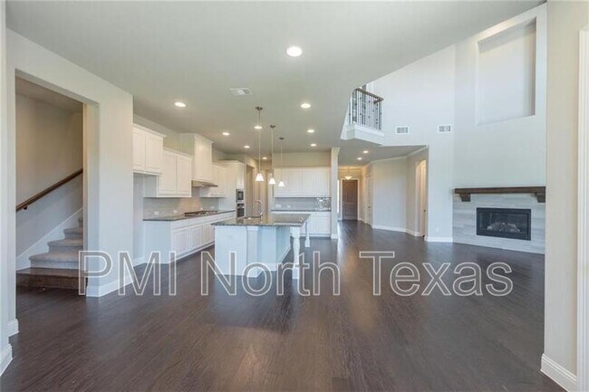 Foto del edificio - 12331 Haskell St