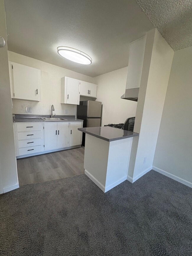Building Photo - Terra Villa Apartments