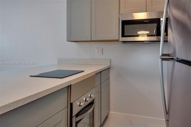 Foto del edificio - 820 SW 11th Ave