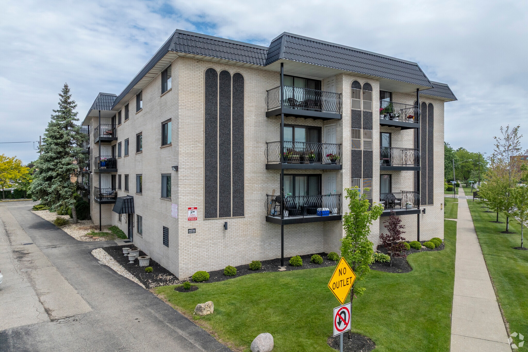 Norridge Point Condominium