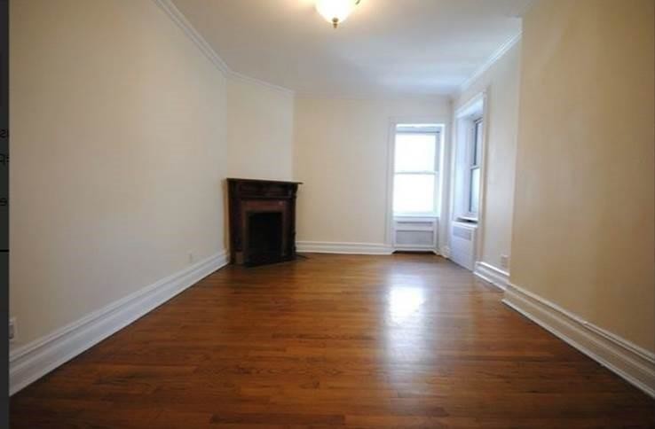 Building Photo - 146 East 89th Street