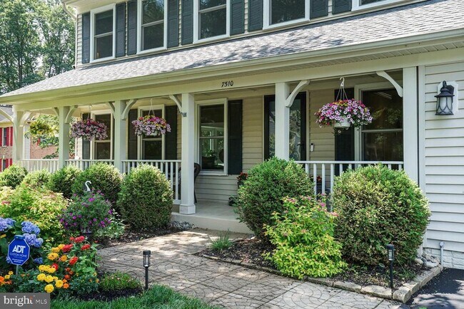 Foto del edificio - 7510 Mullingar Ct