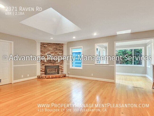 Foto del edificio - 2371 Raven Rd