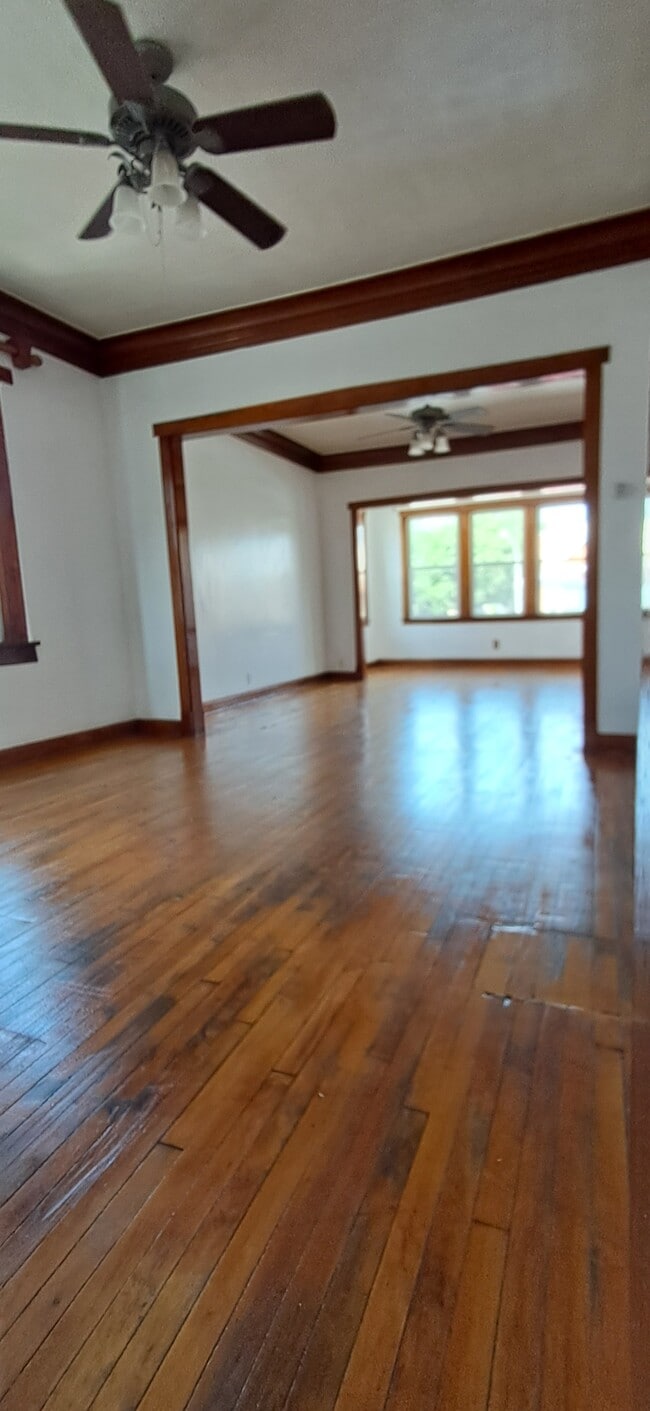 Foto del edificio - 6100 S Kildare Ave