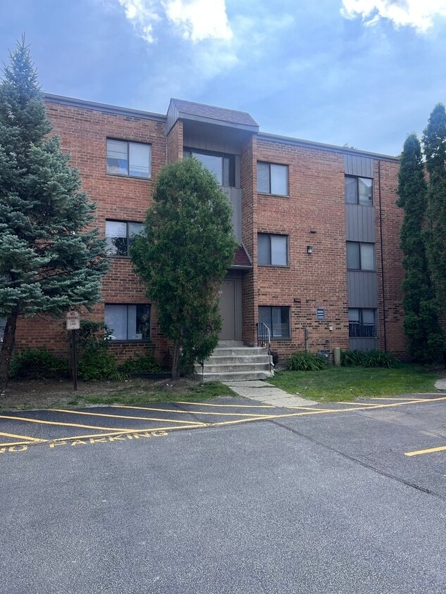 Foto del edificio - 1321 E Ports O Call Dr