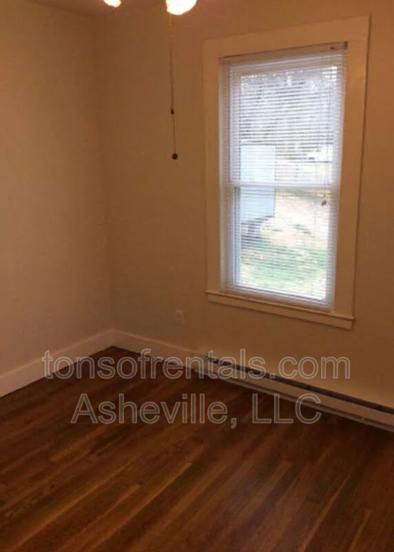 Foto del edificio - 123 Oakdale St