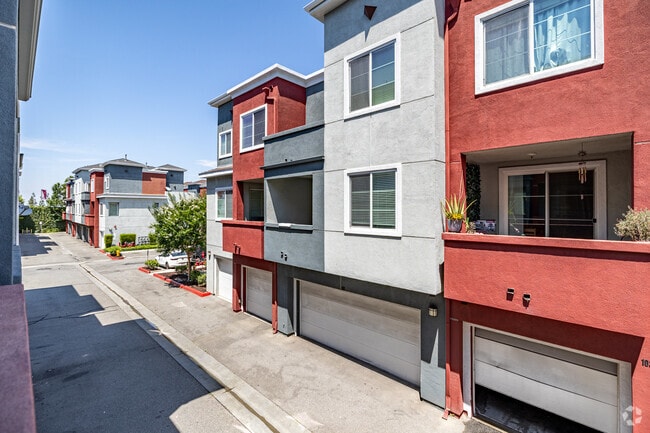 Foto del edificio - Magnolia Court Townhomes