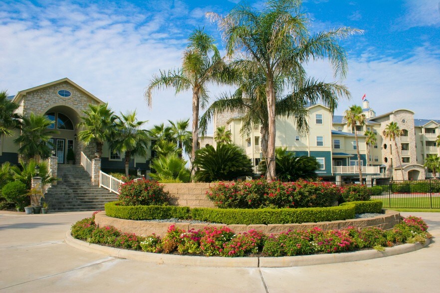 Club Of The Isle Apartments Galveston Tx Club Of The Isle Apartments Galveston Tx