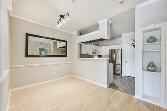 Building Photo - 1330 Old Spanish Trl