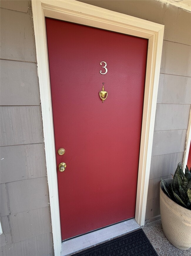 Building Photo - 3113 Arbor St