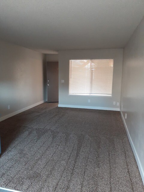 Foto del edificio - 4264 N Bengston Ave