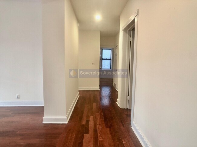 Foto del edificio - 280 Fort Washington Ave