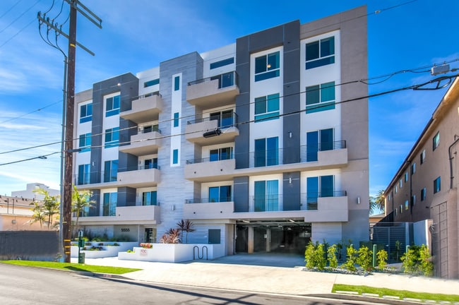 Building Photo - 5555 Bonner Ave. North Hollywood, CA 91601