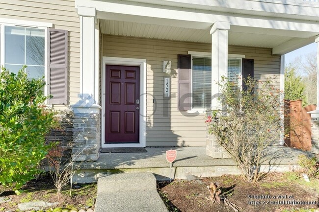 Building Photo - 1521 50th St NE