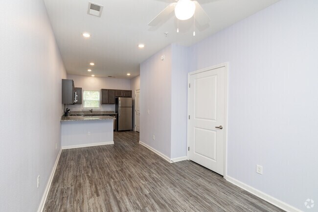 2BR, 3BA _ 1.063SF Viviendo - Aviles