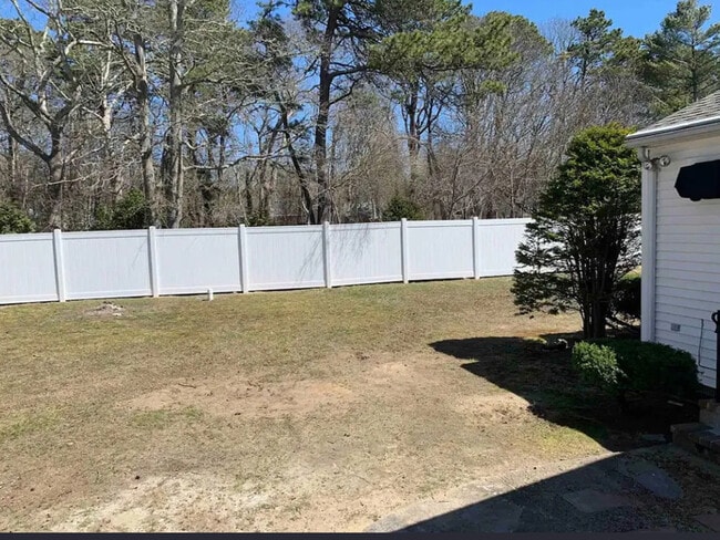 Building Photo - 45 Checkerberry Ln