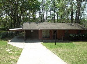 Building Photo - 6030 Mill Branch Rd