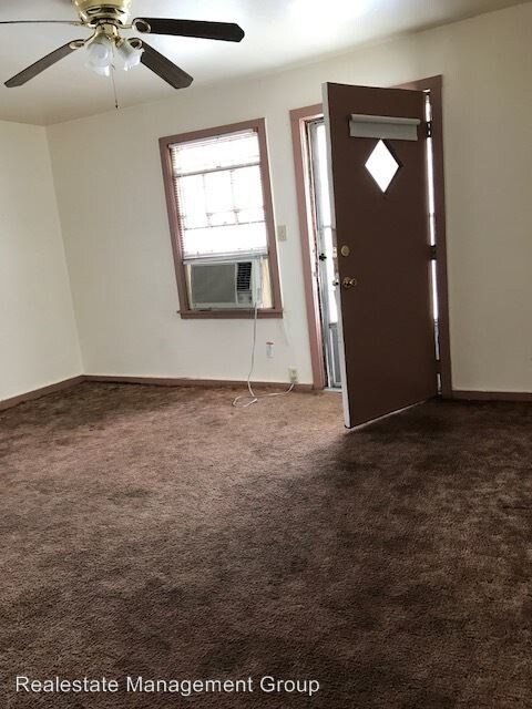 Foto del edificio - 4309 E Lincoln St