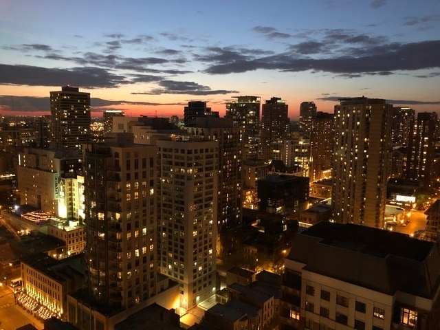 Foto del edificio - 635 N Dearborn St